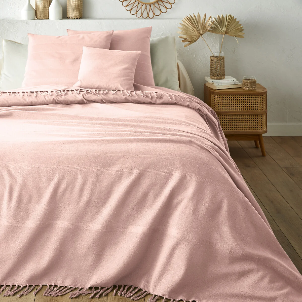 Nedo Fringed Cotton Bedspread – image 1