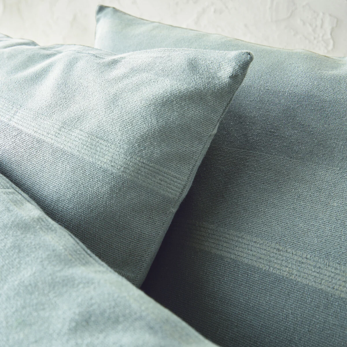 Nedo Fringed Bedspread – image 4