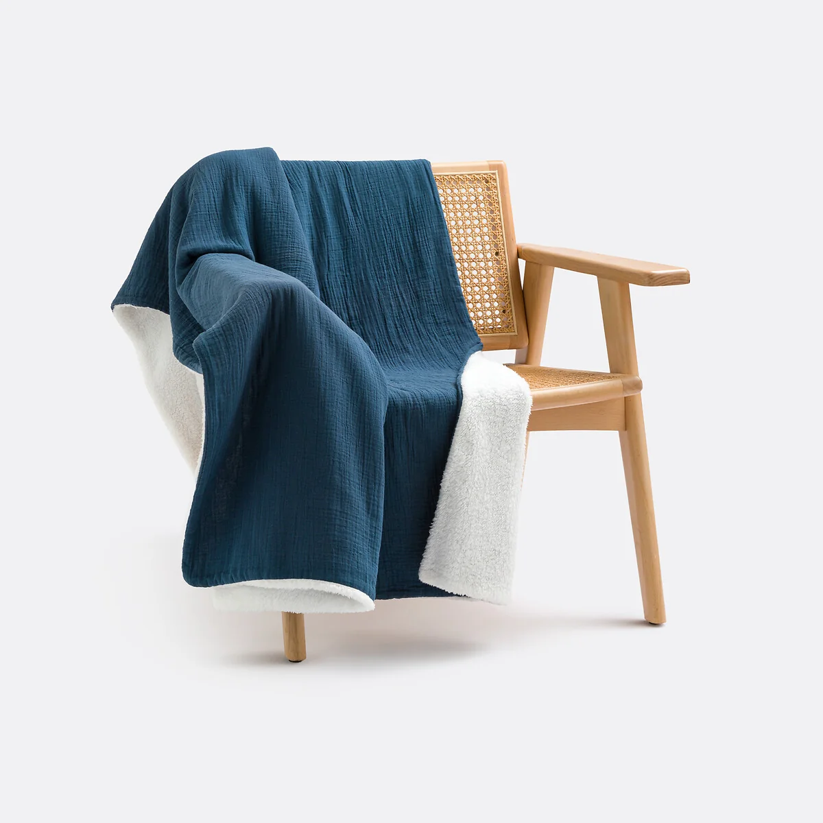 Kumla Cotton Muslin & Fleece Throw – image 2