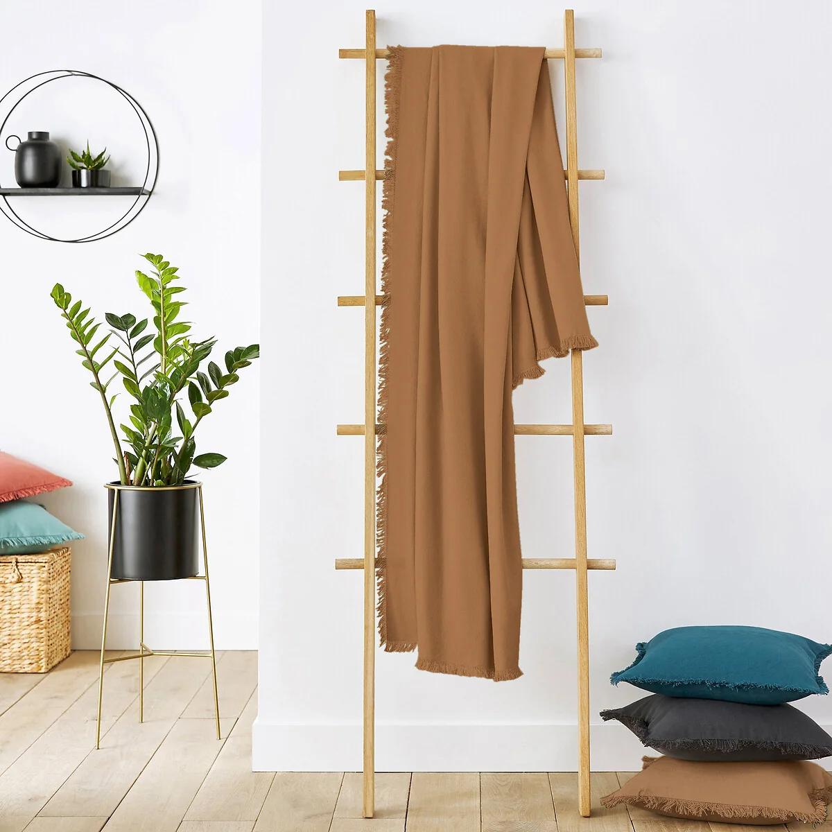Panama Throw – image 1
