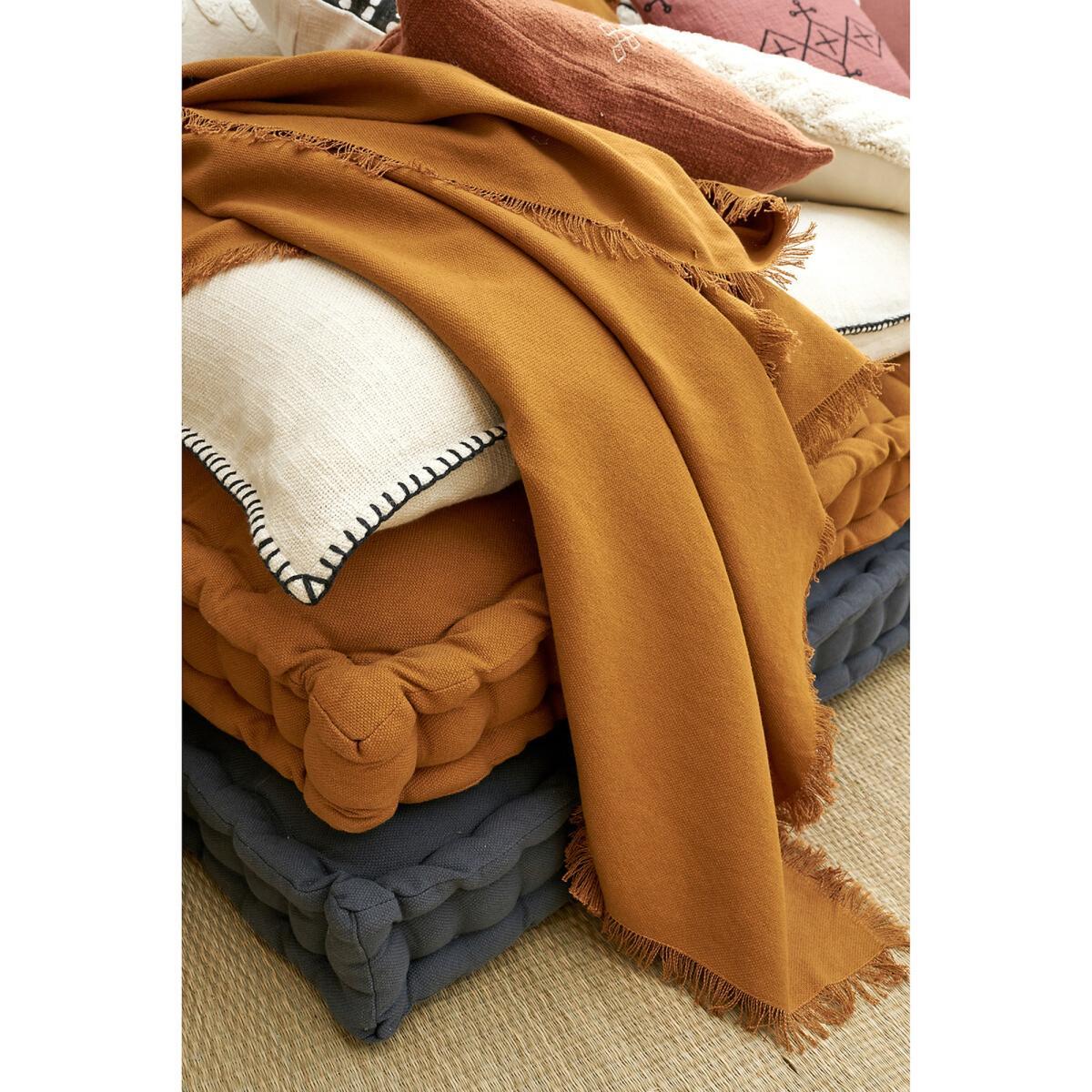 Panama Throw – image 4