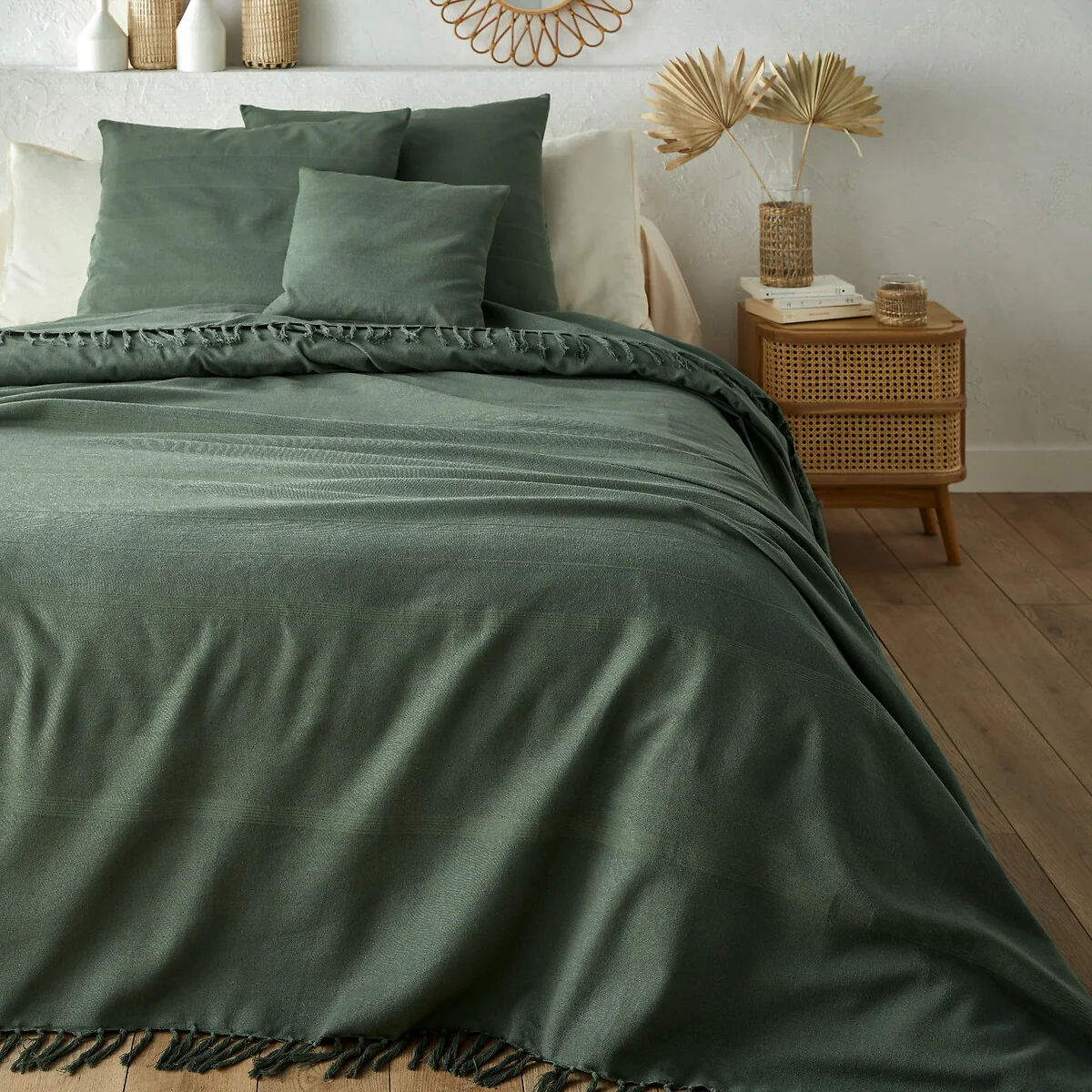 Nedo Fringed Cotton Bedspread – image 1
