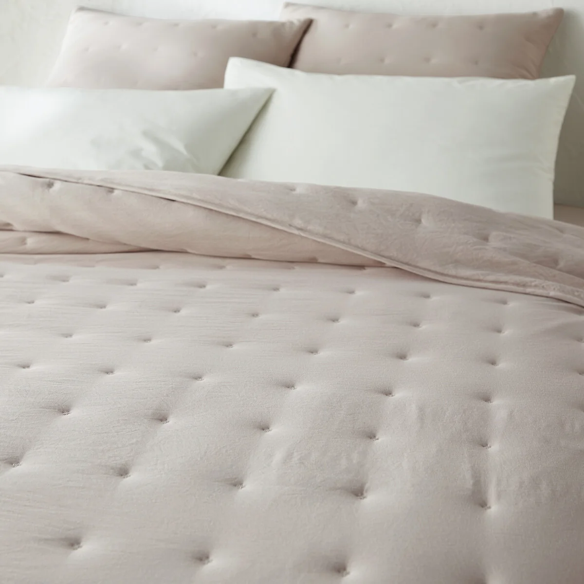 Loja Quilted Bedspread – image 2