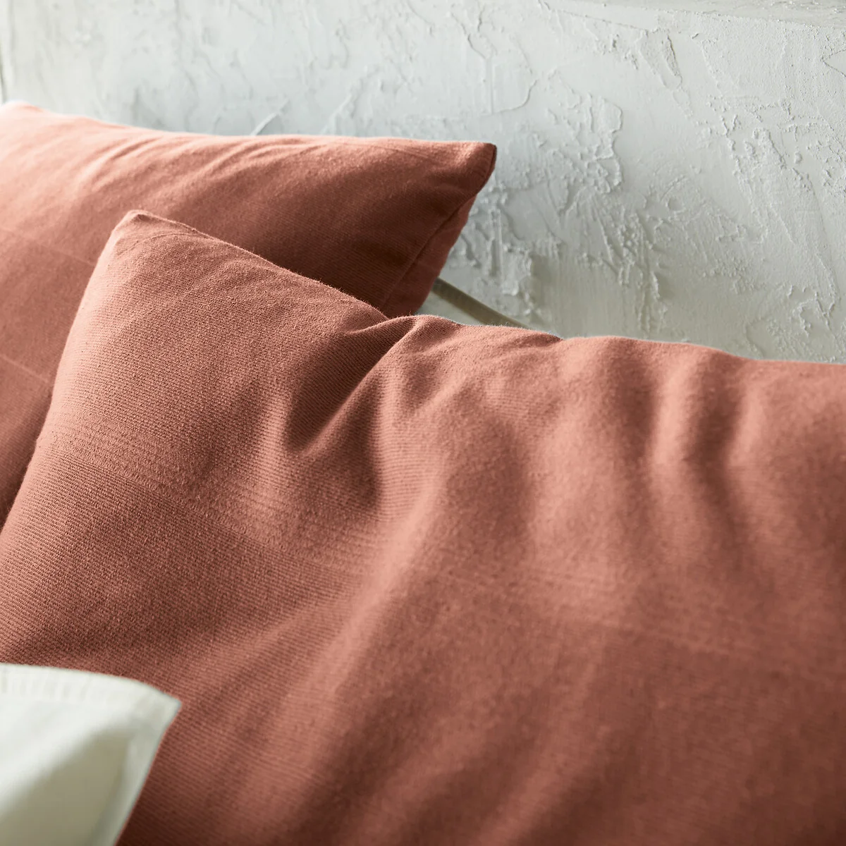Nedo Fringed Bedspread – image 4