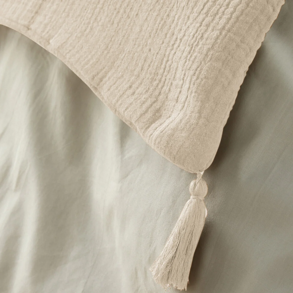 Kumla Cotton Muslin Quilted Bedspread – image 4
