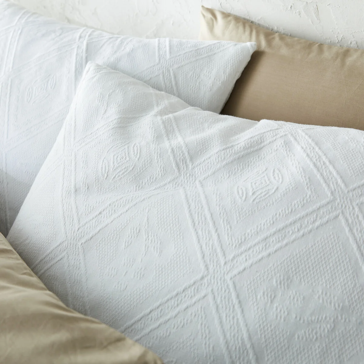 Indo 100% Cotton Jacquard Bedspread – image 4