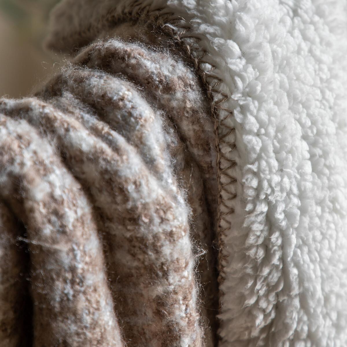 Woven Faux Mohair Sherpa Throw – image 4