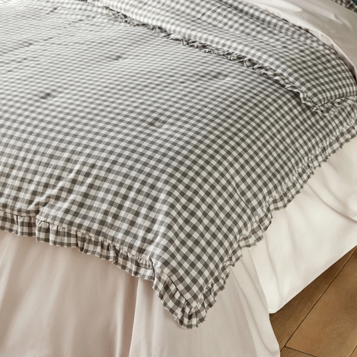 Georgette Gingham Washed Cotton Quilted Bedspread – image 2