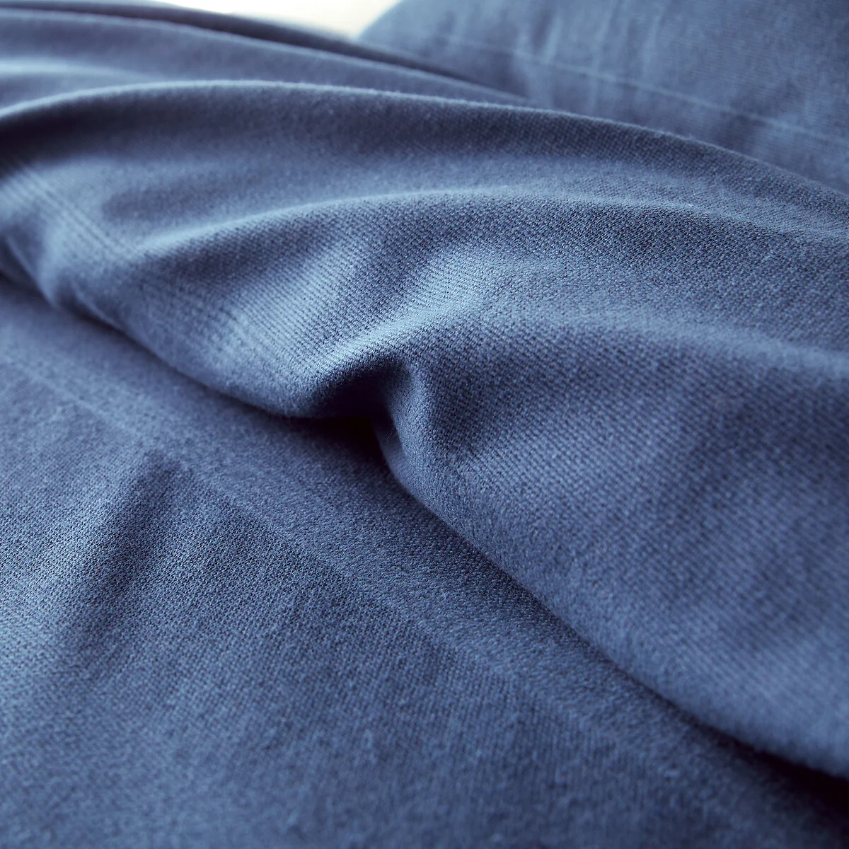 Nedo Fringed Cotton Bedspread – image 2