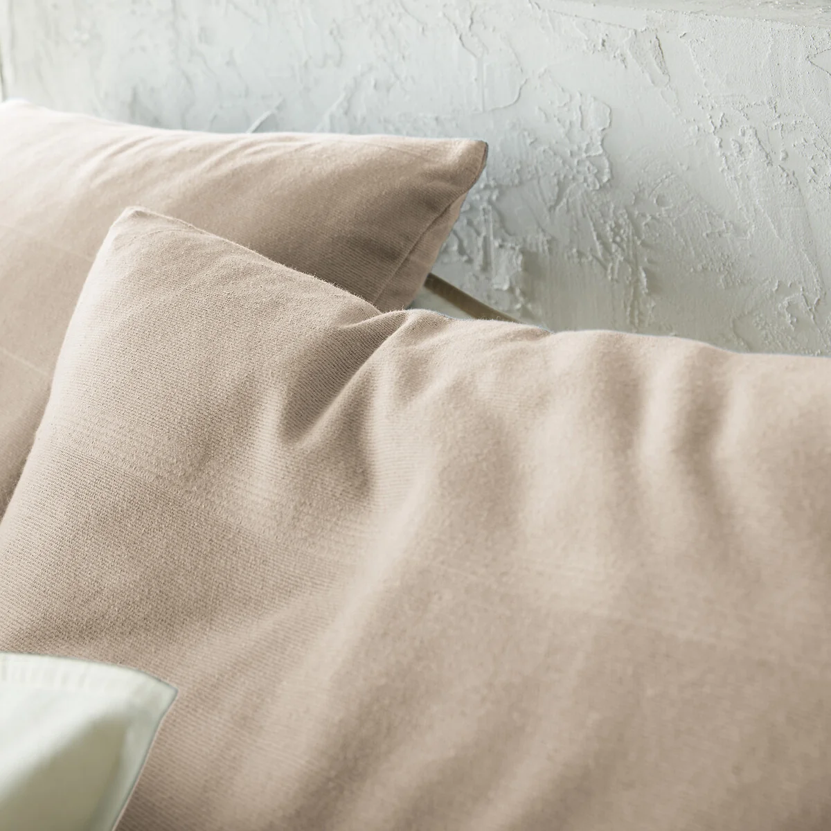 Nedo Fringed Cotton Bedspread – image 3