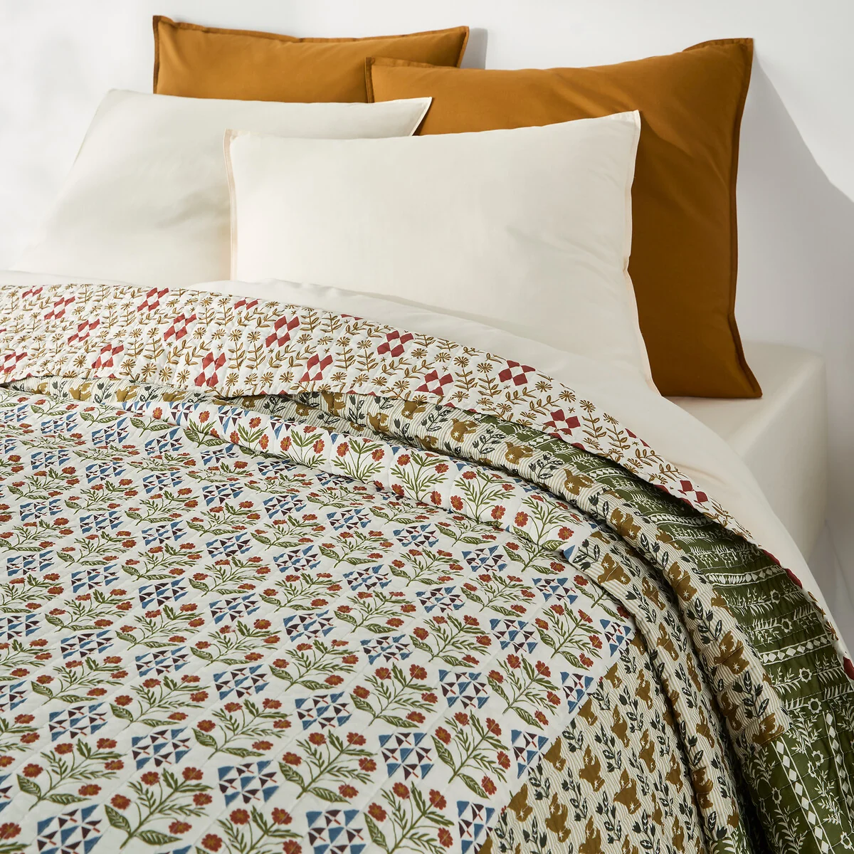 Rosarius Printed Quilted Bedspread in Cotton – image 3
