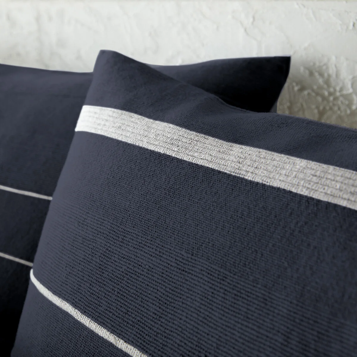 Nedo Fringed Striped 100% Cotton Bedspread – image 2