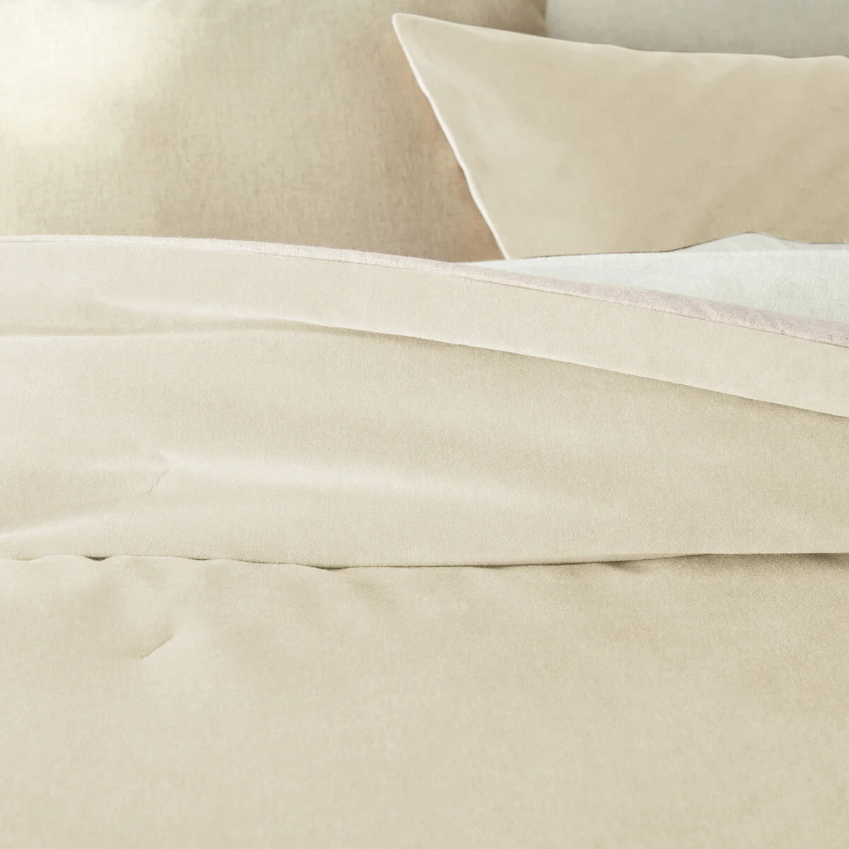 Velvet Quilted Cotton Velvet Bedspread – image 3