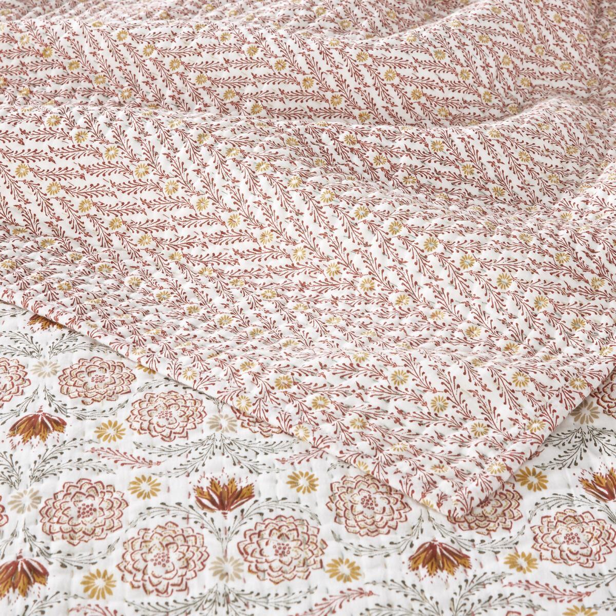 Zinnia Kantha-Style Printed Cotton Muslin Quilt – image 2