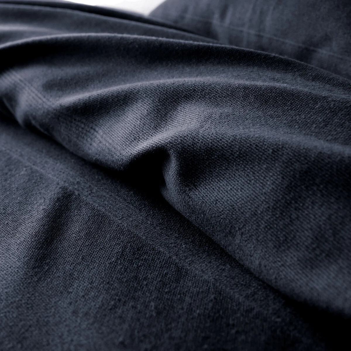 Nedo Fringed Cotton Bedspread – image 4