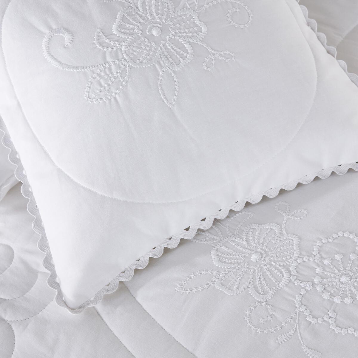 Tennessee Embroidered Quilted Cotton Bedspread – image 2