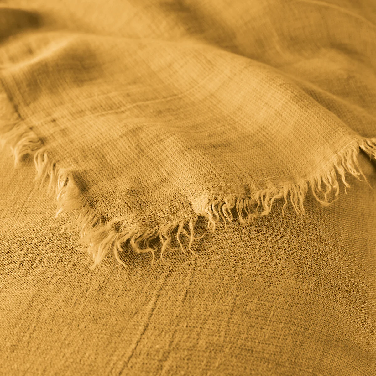 Linange Washed Linen Bedspread – image 3