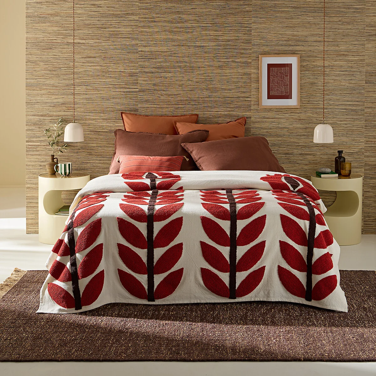Cortes Embroidered Cotton Bedspread – image 2