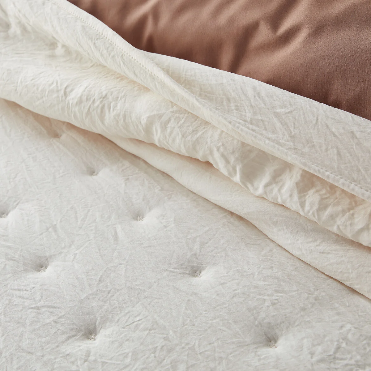 Loja Quilted Bedspread – image 2