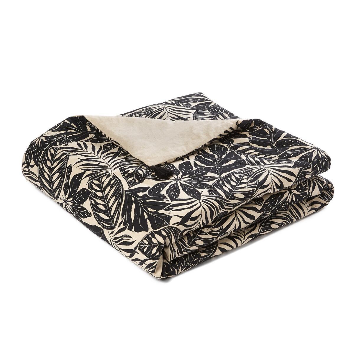 Ficus Linen & Cotton Patterned Quilt – image 3