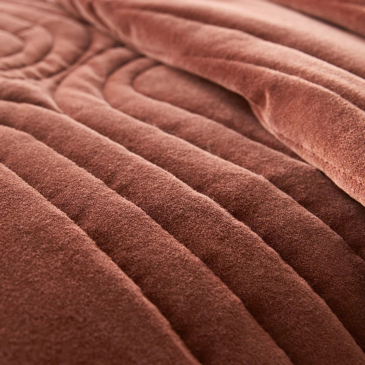 Honorine 100% Cotton Velvet Quilted Bedspread – image 3