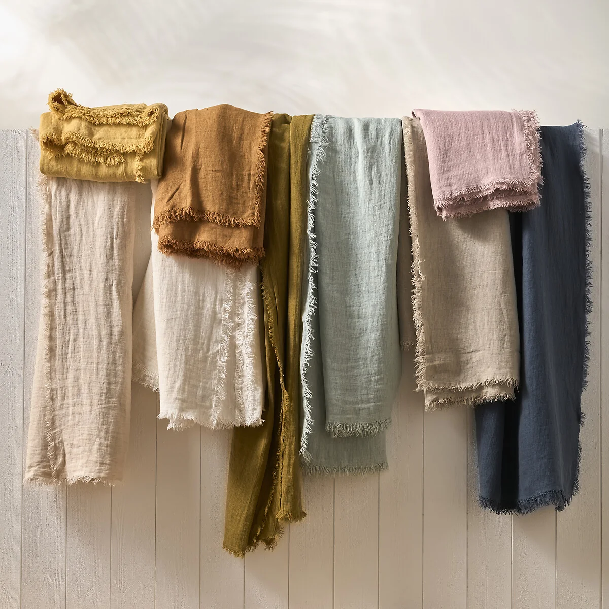 Linange Washed Linen Bedspread – image 6