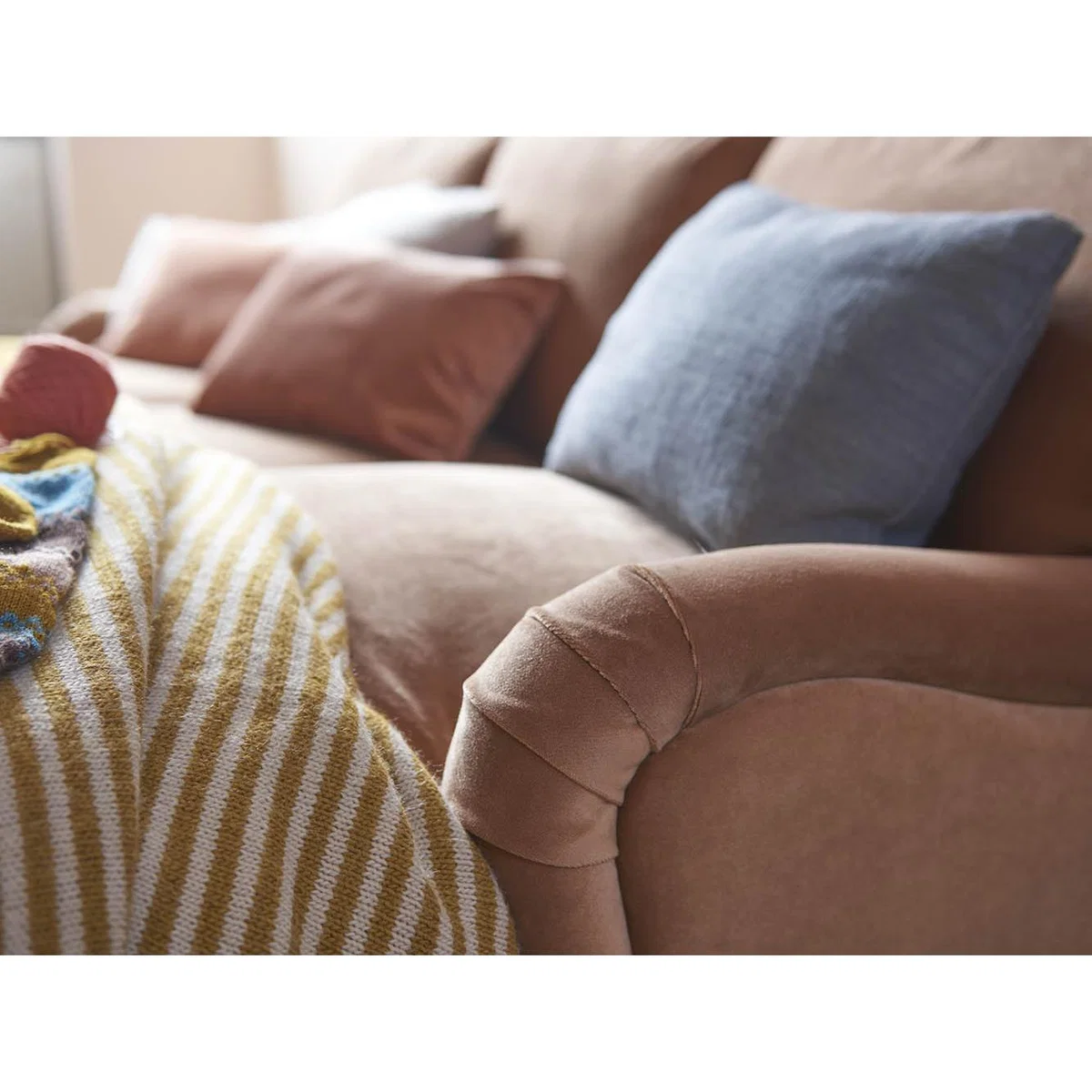 Easy Knit Throw in Oatmeal – image 8