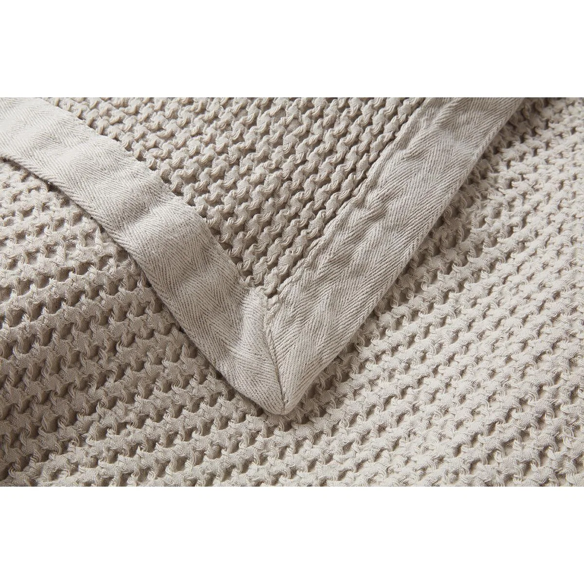 Waffle Throw in String – image 2