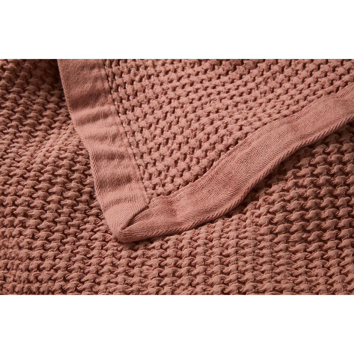 Waffle Throw in Old Pink – image 2