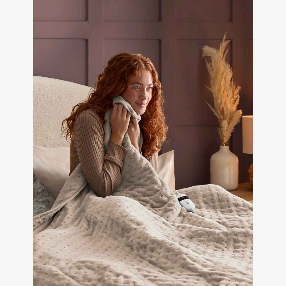 Silentnight Fleece Heated Throw Natural – image 1