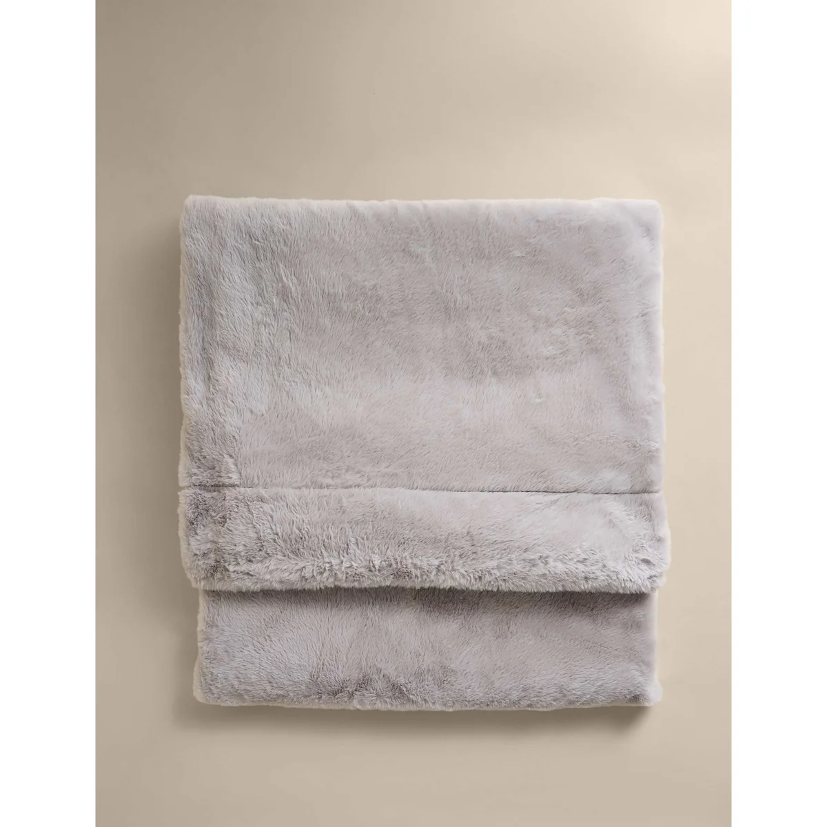 M&S Supersoft Faux Fur Large Throw Chocolate – image 2