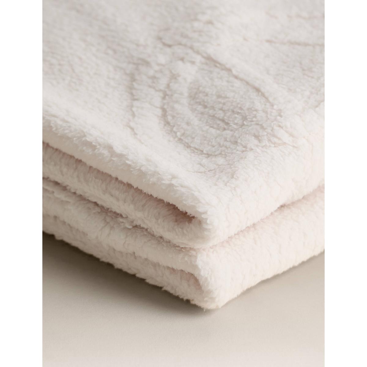 M&S Collection Carved Fleece Pumpkin Throw - Cream, Cream – image 4