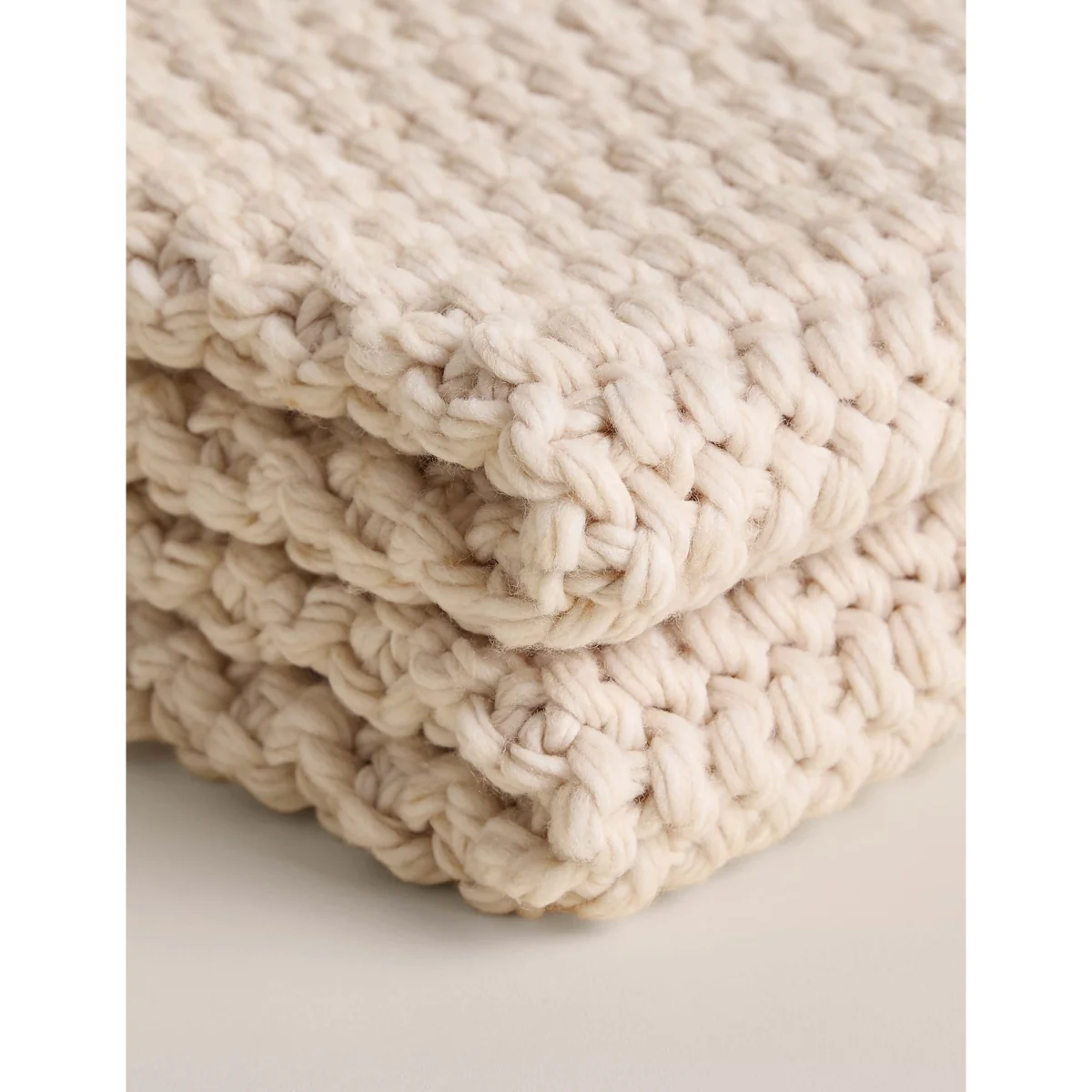 M&S Chunky Knit Throw Neutral – image 4