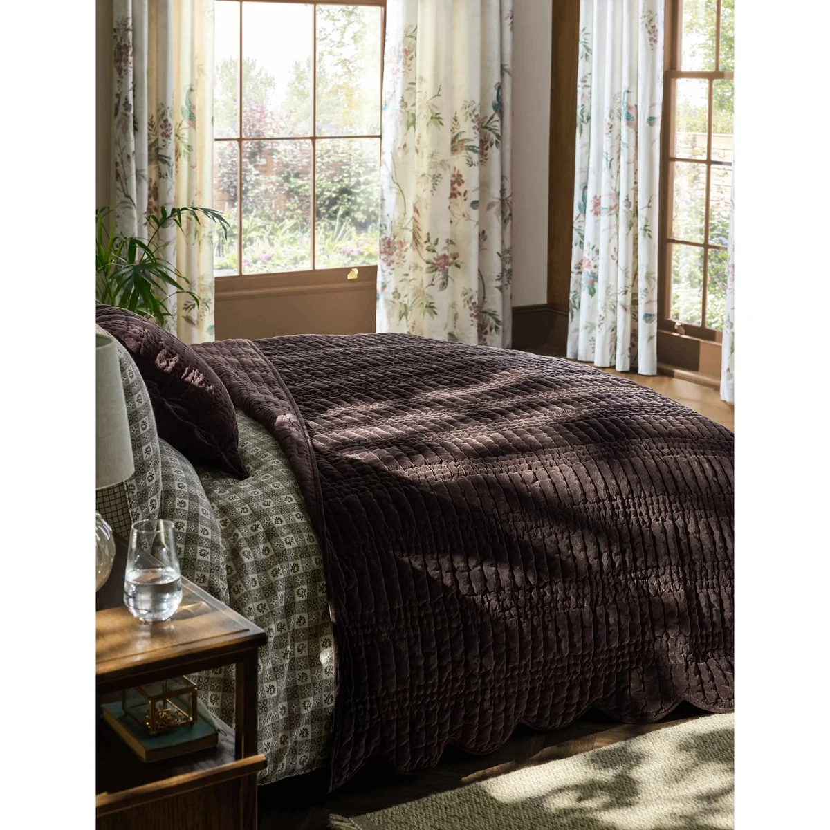Laura Ashley Velvet Scalloped Bedspread Dark Brown – image 2