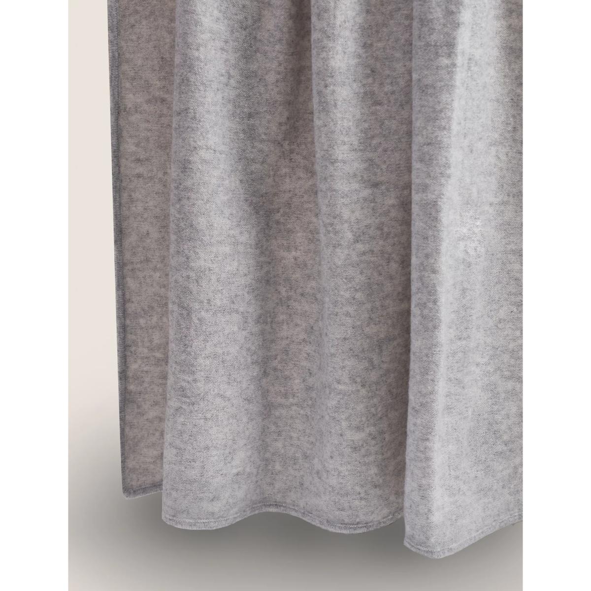 M&S Cashmere Blend Throw - Grey, Grey – image 5