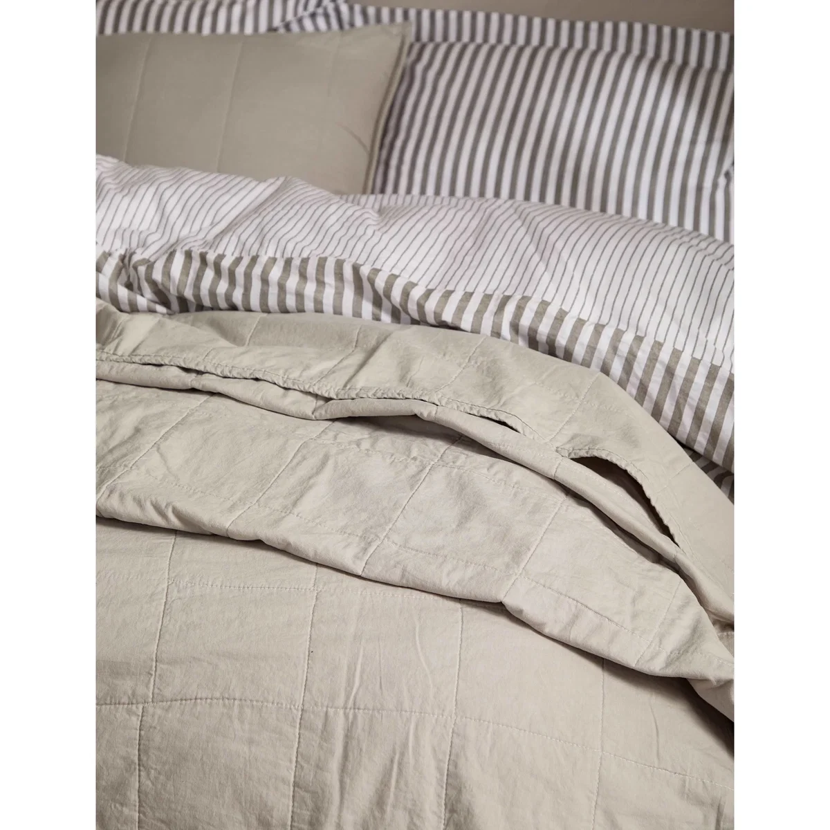 YARD Hebden Washed Cotton Quilted Bedspread Oatmeal – image 3