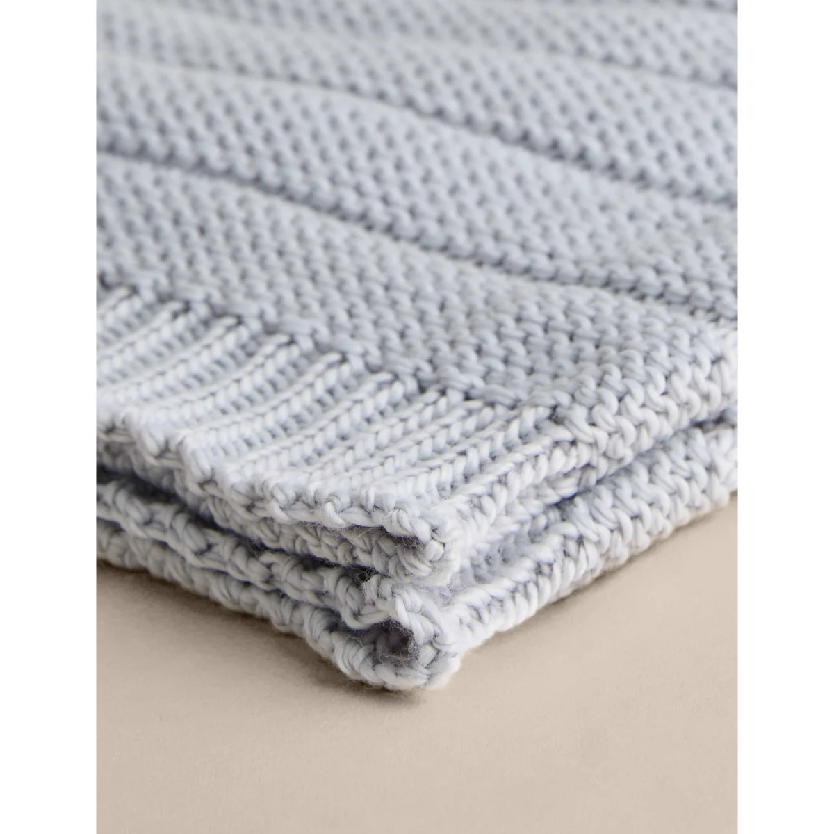 M&S Ribbed Knitted Throw Rust – image 4