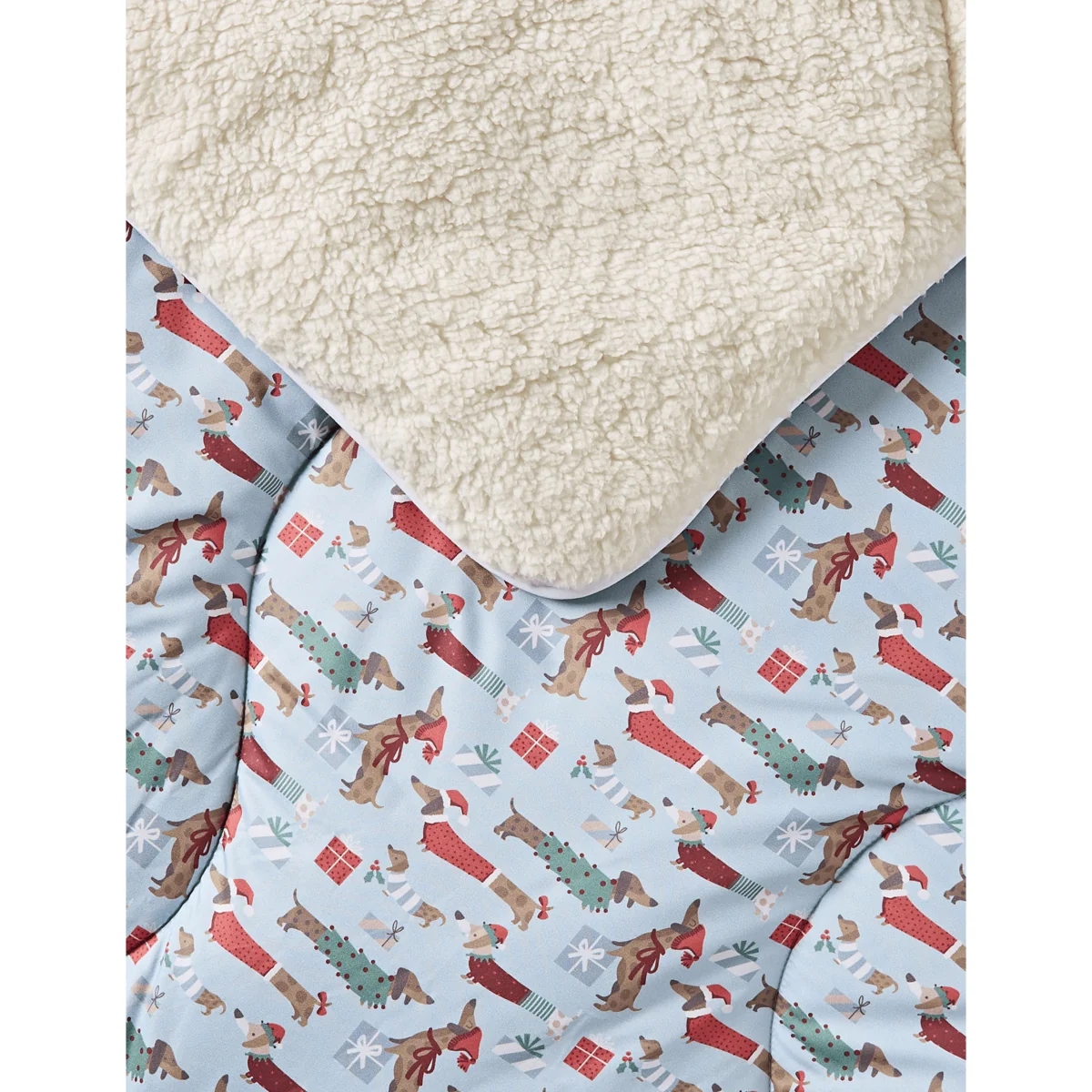 Nightlark Festive Dogs Sherpa Fleece 9 Tog Throw White – image 2