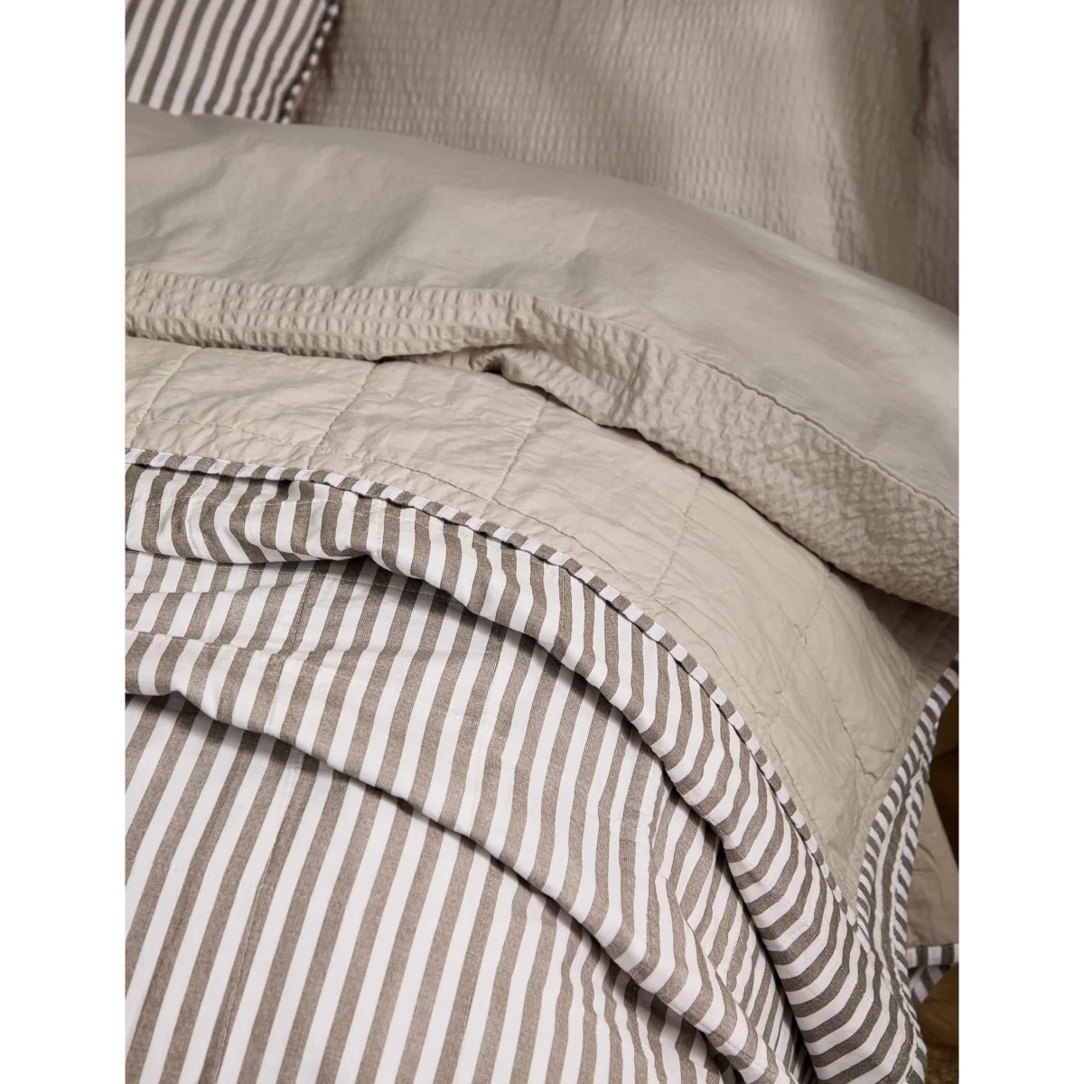 YARD Hebden Washed Striped Quilted Bedspread Blue Marl – image 4