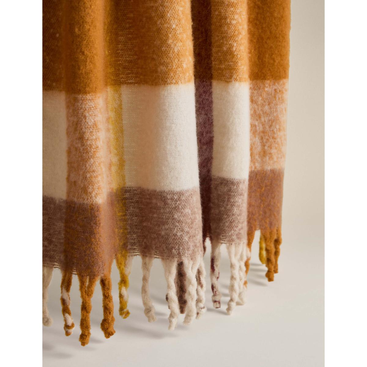 M&S Collection Faux Mohair Checked Throw Olive – image 4