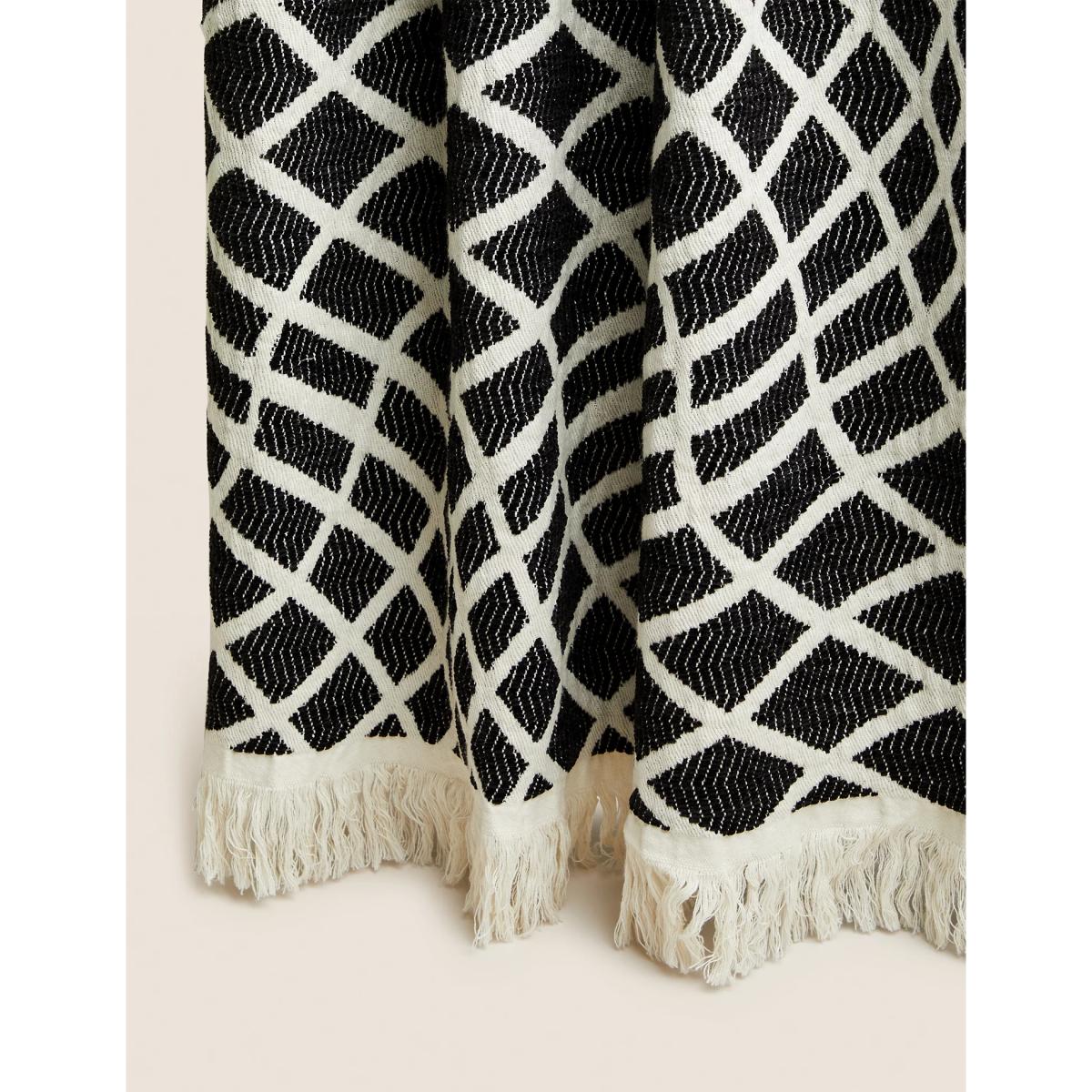M&S Chenille Jacquard Throw - Black Mix, Black Mix – image 3