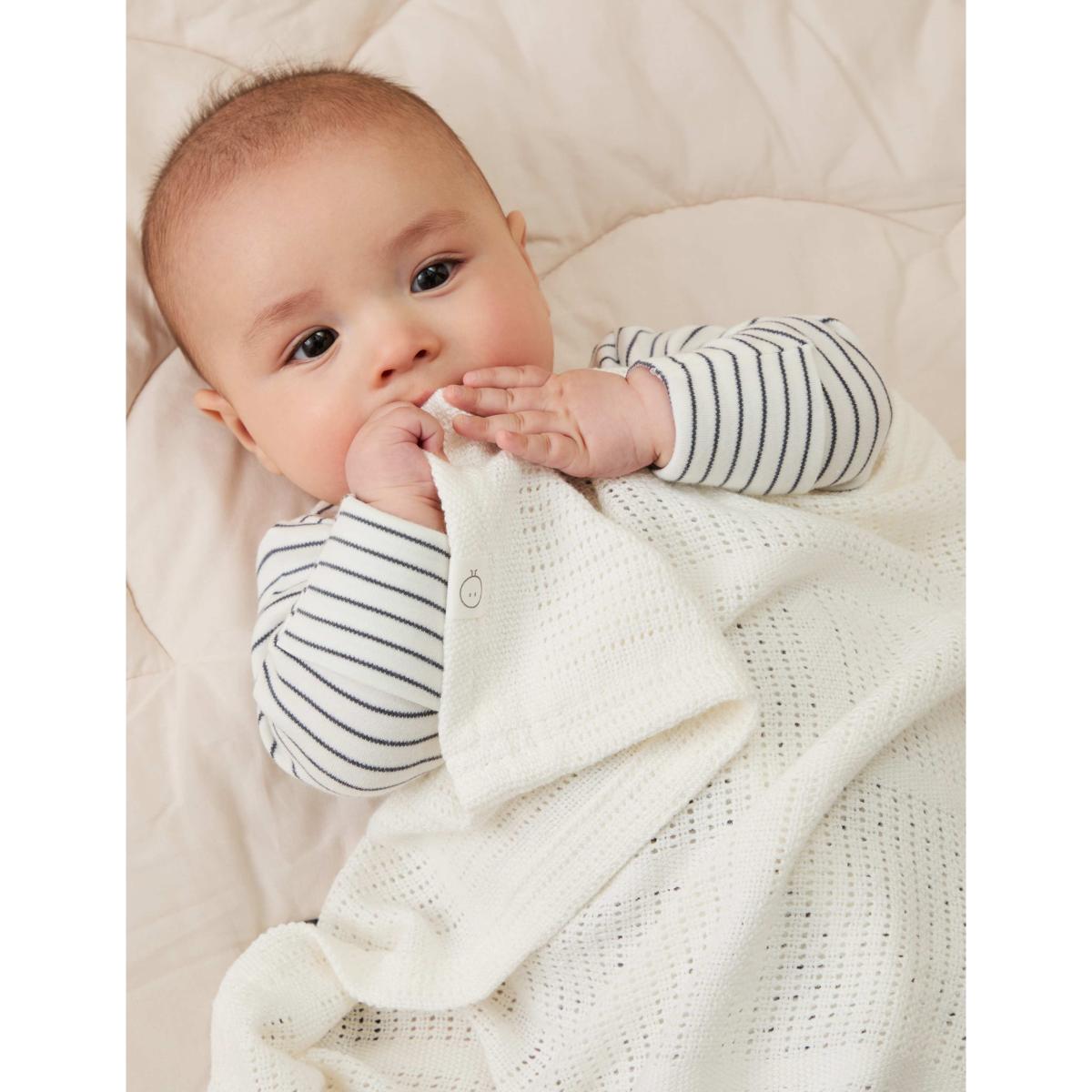 MORI Cotton Blend Cellular Blanket Beige – image 4