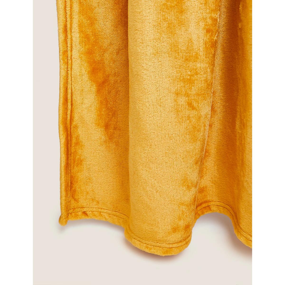 M&S Fleece Throw - Small - Duck Egg, Duck Egg,Navy,Ochre,Charcoal – image 3