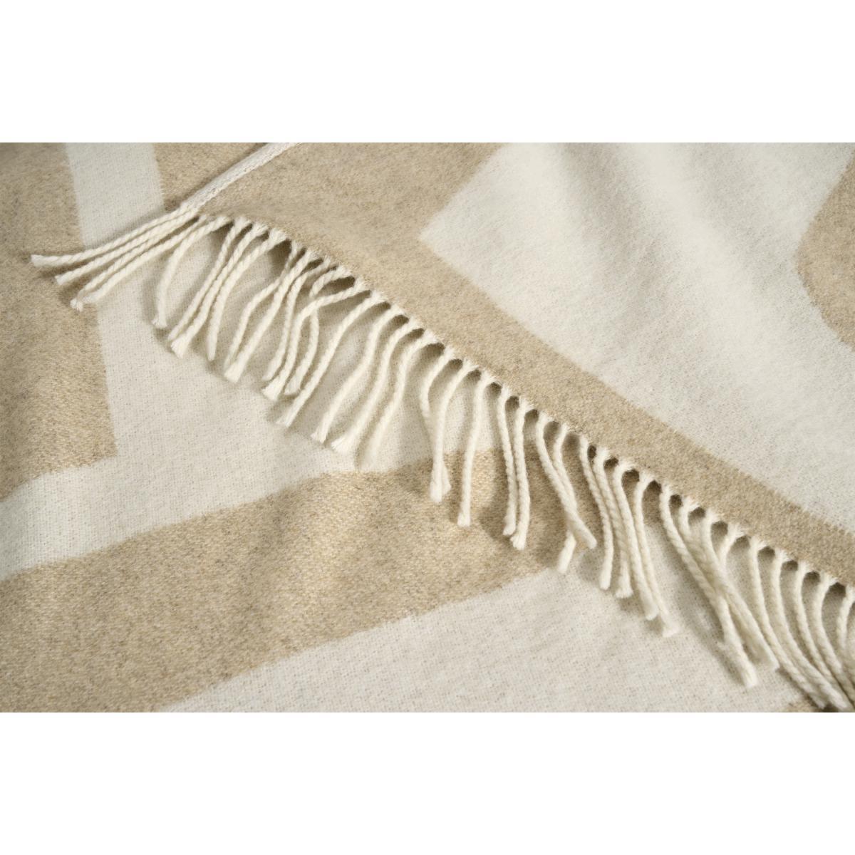 Lafant Wool Throw, 125 x 170cm, Neutral – image 6