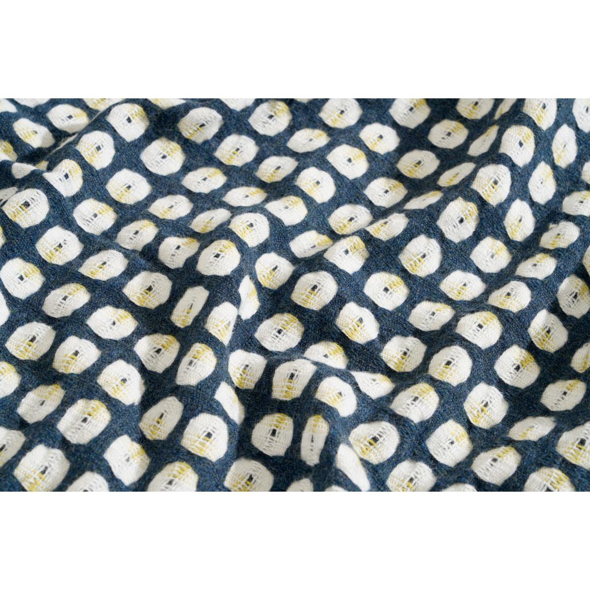 Klara Lambswool Blend Throw, 200 x 200 cm, Navy – image 7