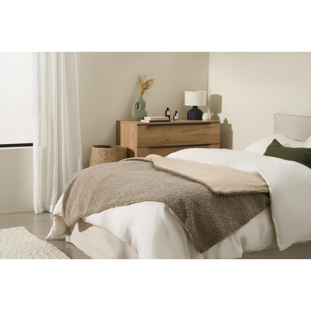 Mirny Boucle Throw, 130 x 170cm, Soft Taupe – image 3