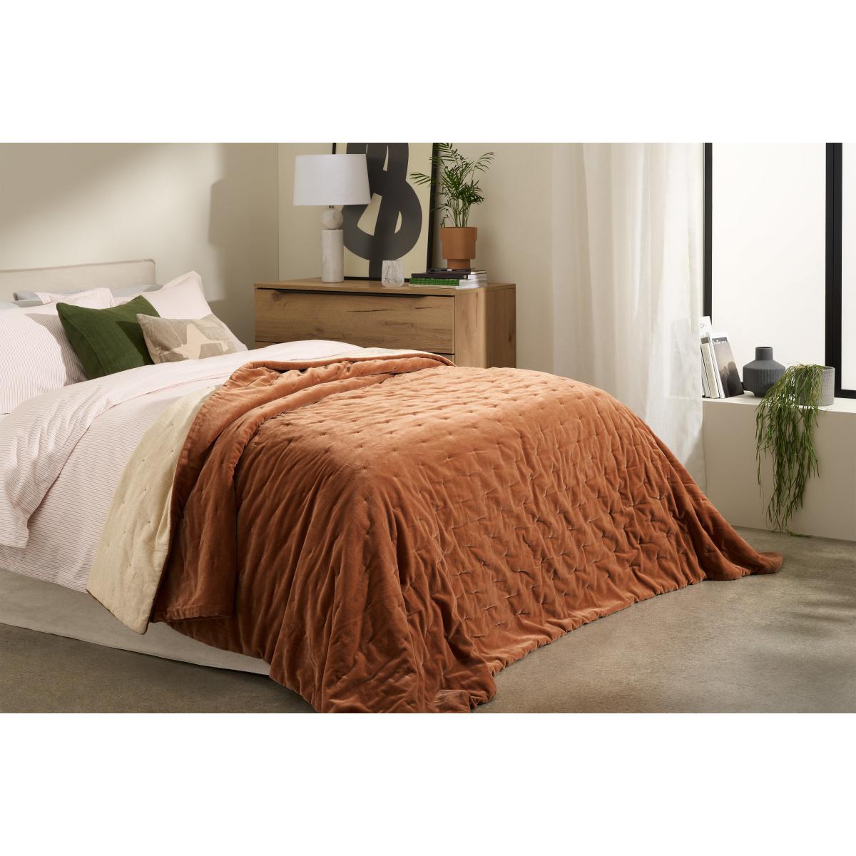 Lorna Velvet Bedspread, 225 x 220 cm, Cinnamon – image 3