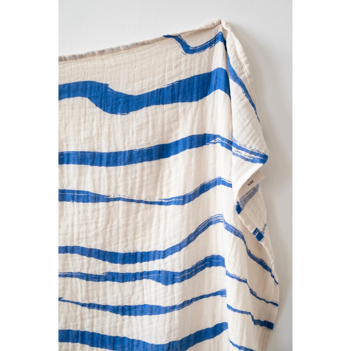 Fine Little Day Våg muslin throw 120x120 cm Blue – image 3