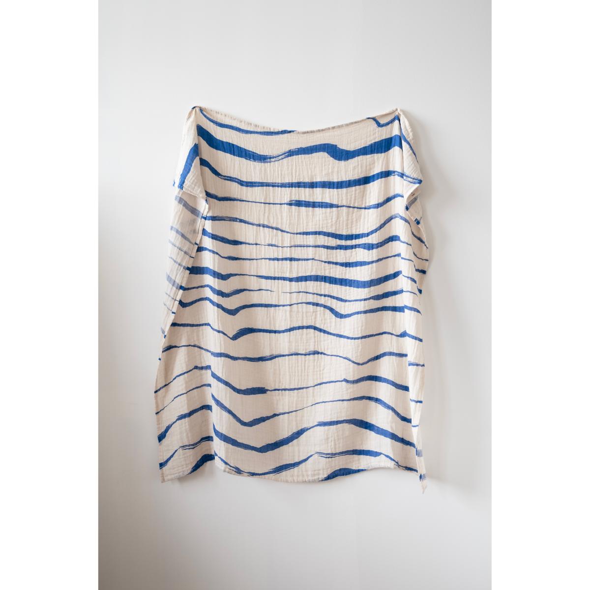 Fine Little Day Våg muslin throw 120x120 cm Blue – image 9