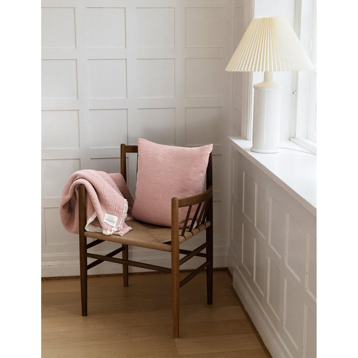 Elvang Denmark Thyme throw 130x180 cm Rose – image 2